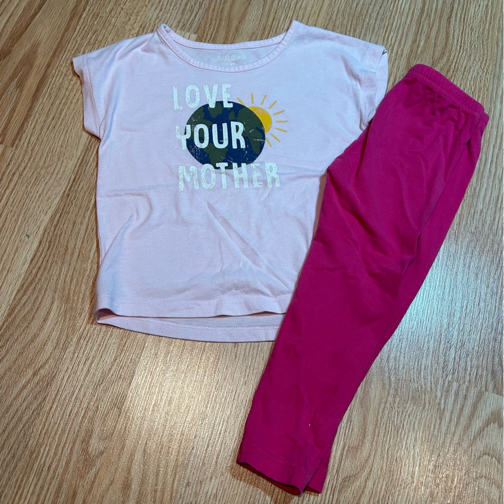 Love your mother tee and‎ leggings 2T